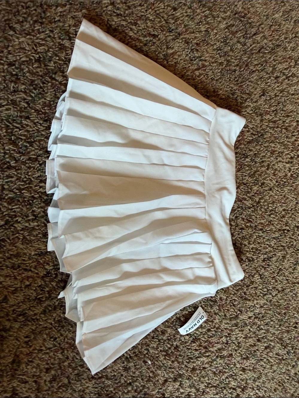 Old Navy White Pleated Tennis Skort